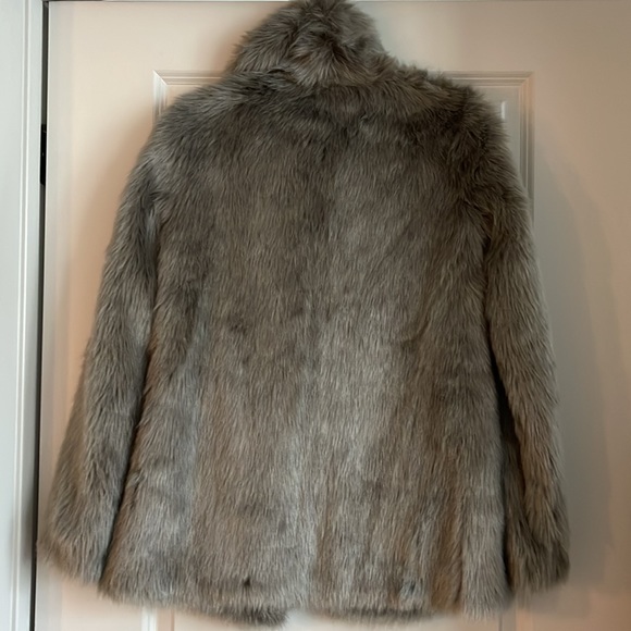 Faux Fur Coat - Picture 4 of 5